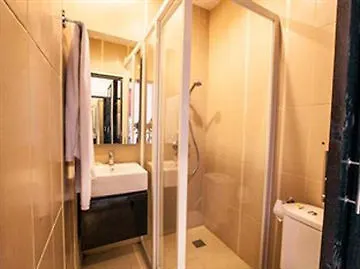 Zuk Hotel Legian  3*, Legian (Bali)